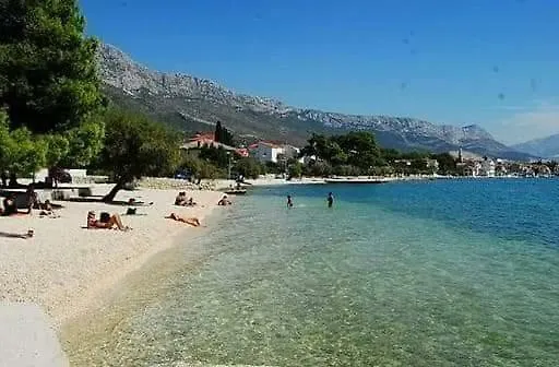 Apartment Red Rose Kastela